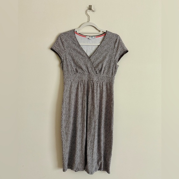 Boden Brown Polka Dot Dress Short Sleeve V-Neck Stretch Jersey Knit Size 6 - Picture 1 of 10
